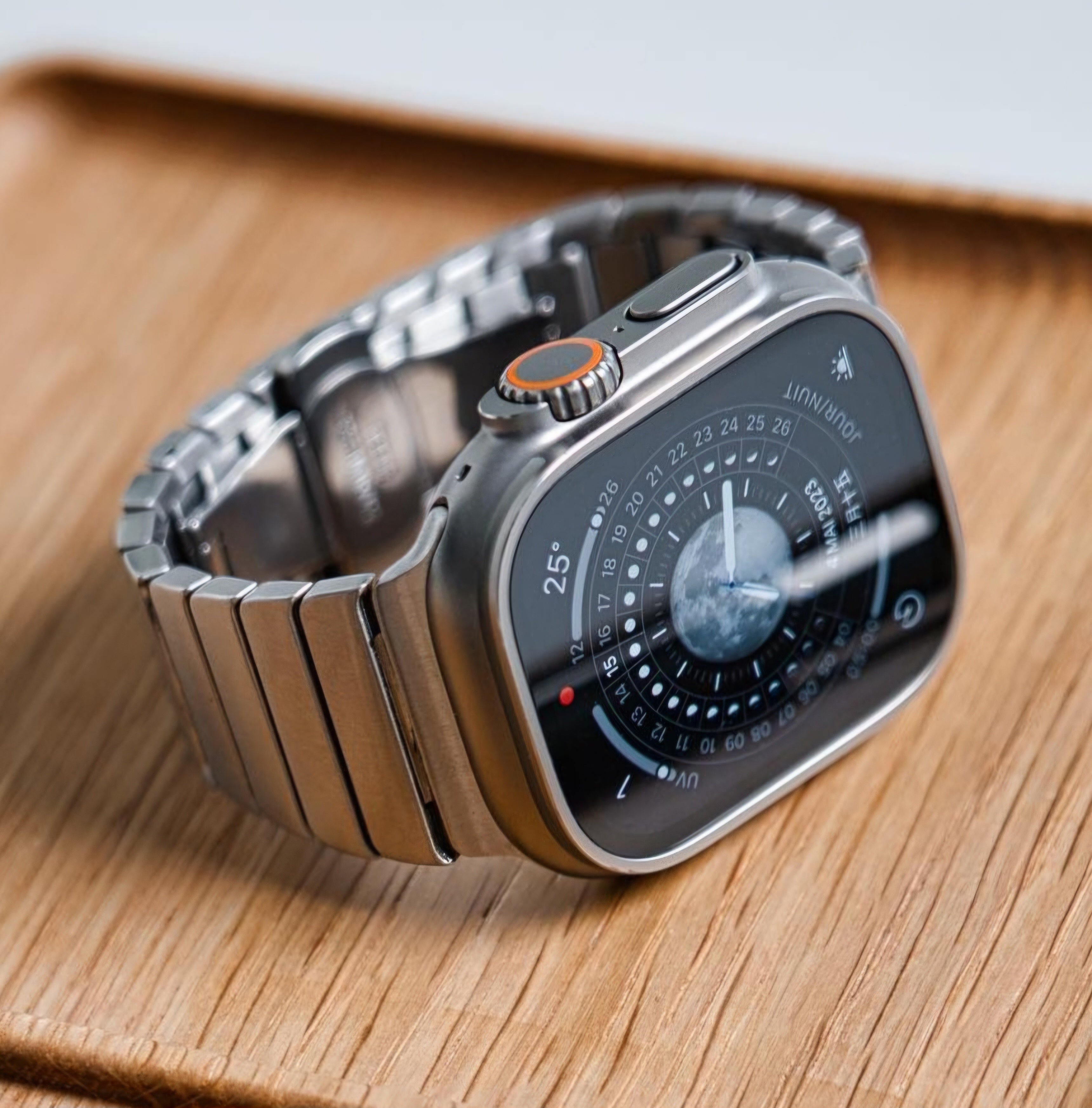 Buy Metal Straps for Apple Watch – Nava Bands – Nava-Bands