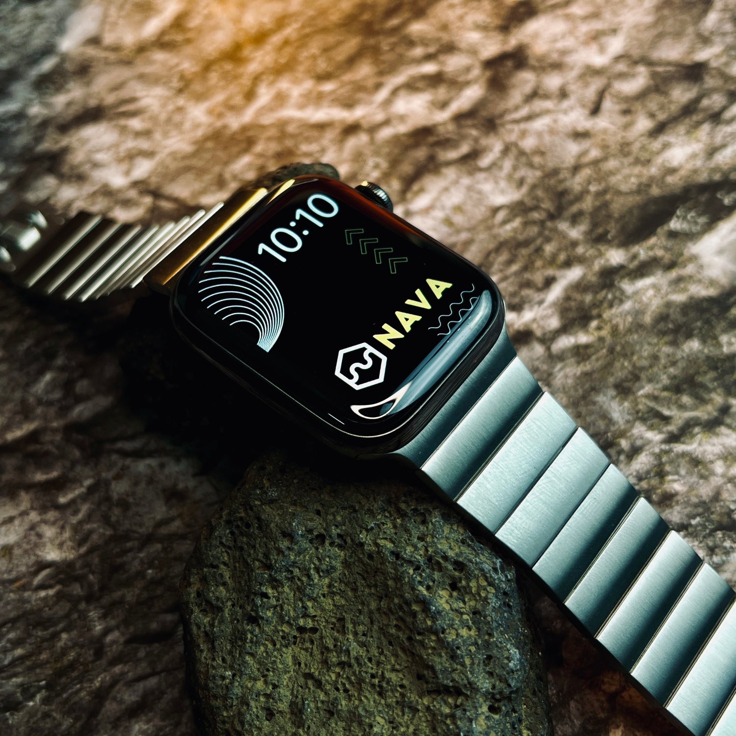 Nava-Bands Titanium Metal Link Magna Link Apple Watch